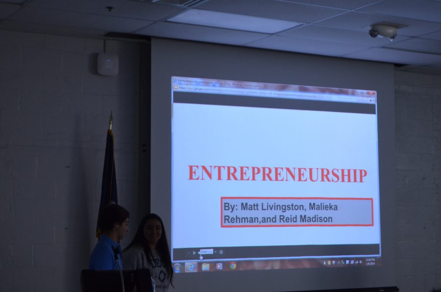 DECA members educate students on entrepreneurship