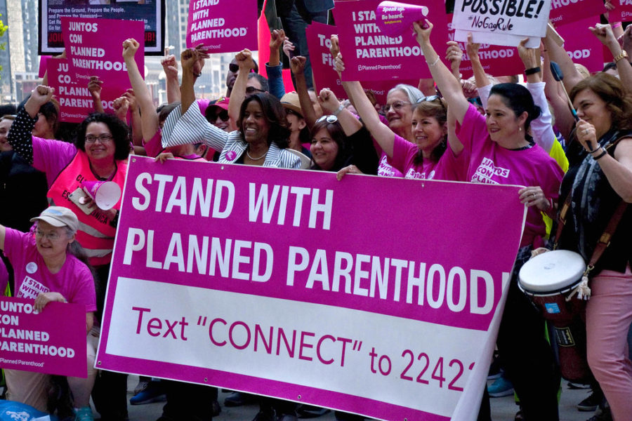 Women protest Trumps Imposition of the So-Called Gag Rule in Chicago. 