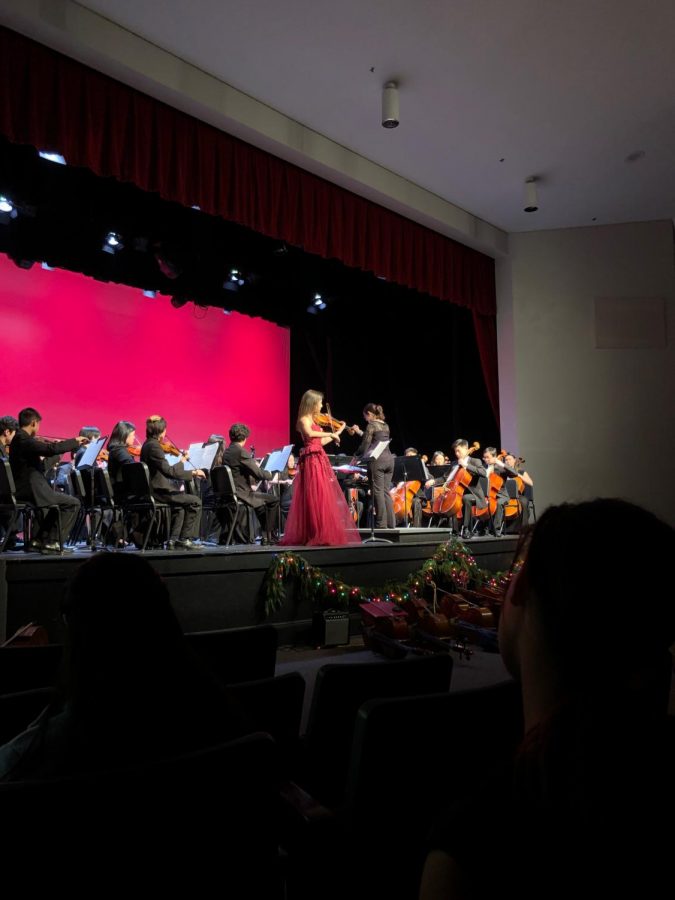 Senior Ariana Saphire begins playing her senior solo, captivating the audience with her beautiful tone. Months of practice led her to this moment. 