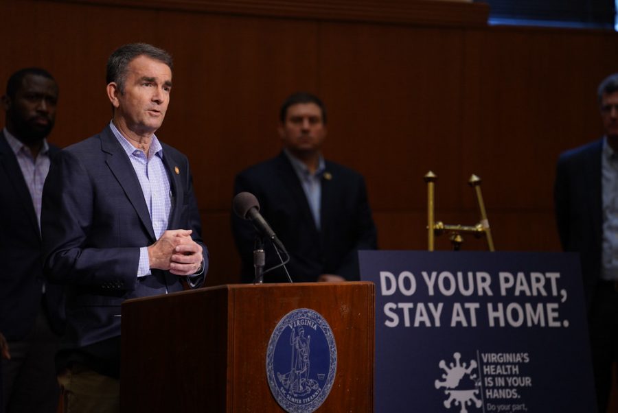 PRESSING MATTERS - Virginia Governor Ralph Northam issues a nightly curfew among other restrictions during a briefing on Thursday, Dec. 10. The curfew is the newest measure aimed at stopping the spread of COVID-19. (Image obtained via Flickr under a Creative Commons license)
