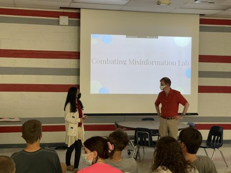 Aleena Gul, founder of the Combating Misinformation Lab, speaks with Glenn Kessler in front of an audience in the Lecture Hall.