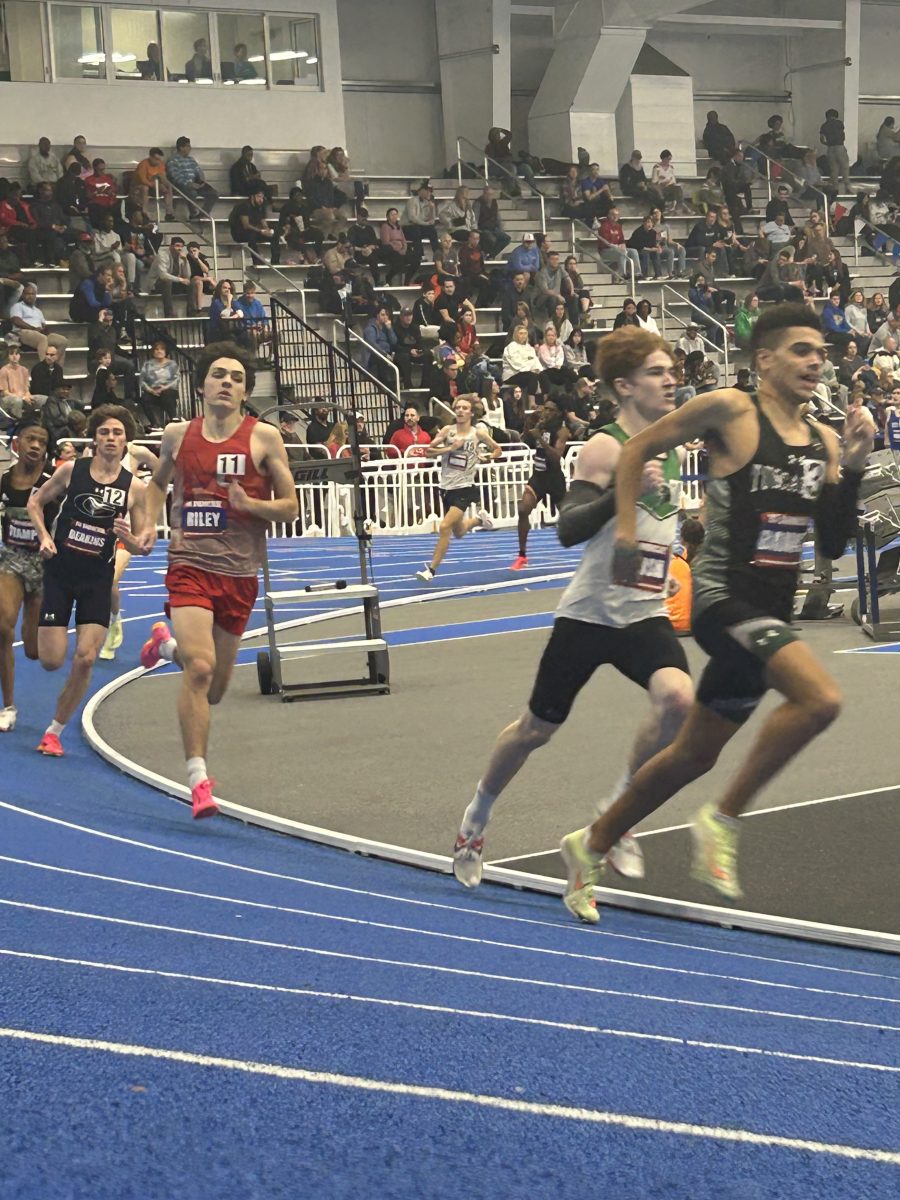 Liam Riley runs the 1k at the VA Showcase on Jan 12. Liam started at the very back, but chipped his way all the way to a state qualification.