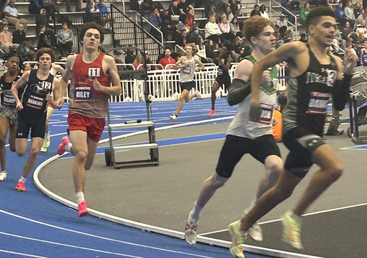 Liam Riley runs the 1k at the VA Showcase on Jan 12. Liam started at the very back, but chipped his way all the way to a state qualification.