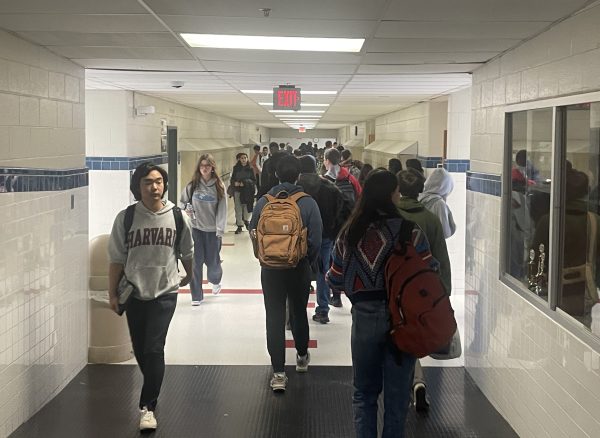 McLean students flood into the halls to head to their 8th-period class. Earlier, students enjoyed Highlander Time, which Principal Ellen Reilly is looking to change to a daily occurrence. 
