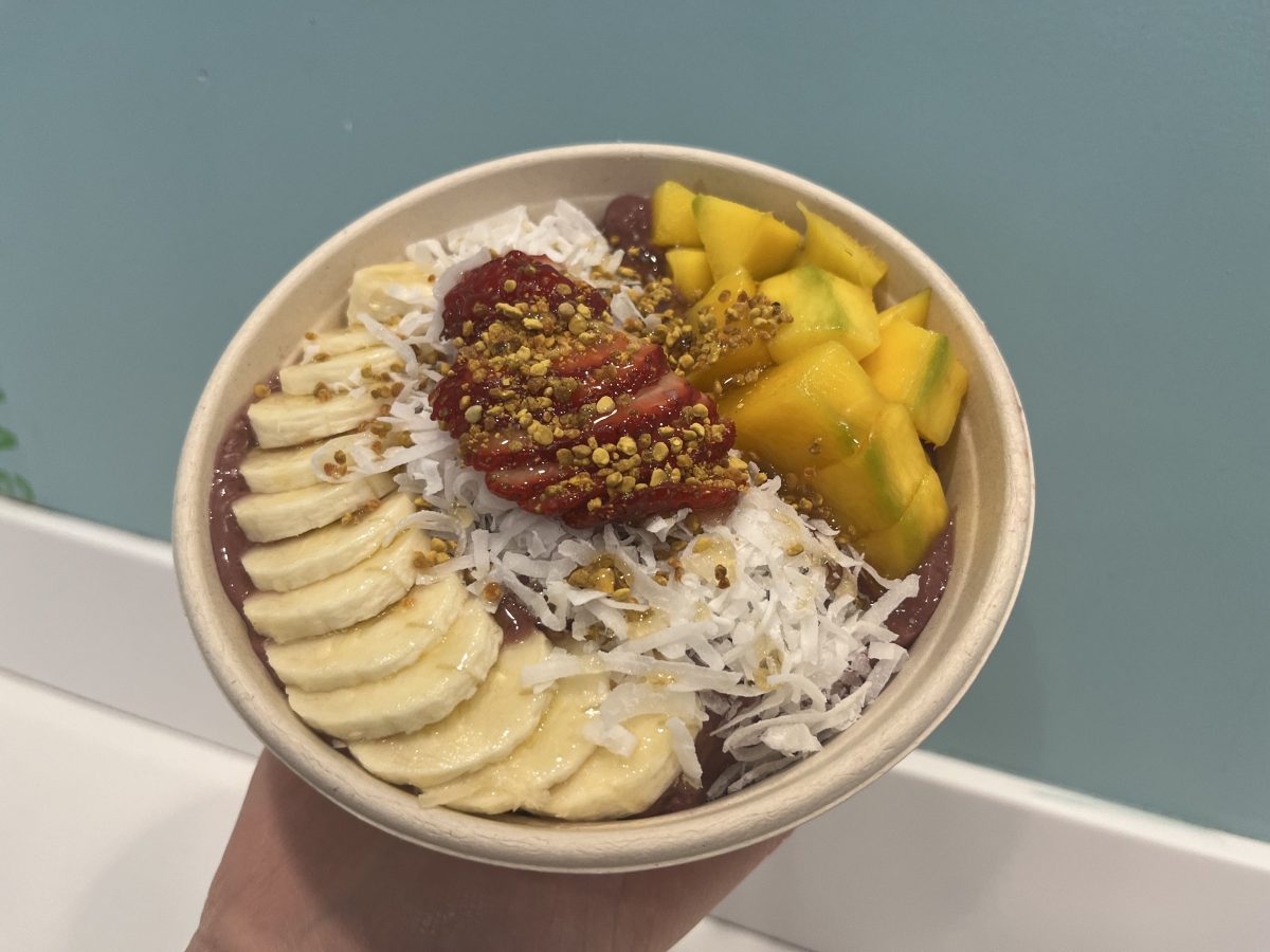 Robeks acai tropical mango bowl dazzled our senses as the honey and bee pollen drizzle elevated the contrast of flavors and textures within the bowl.